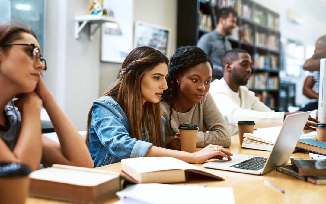 How to Build a Resume While You’re Still in School