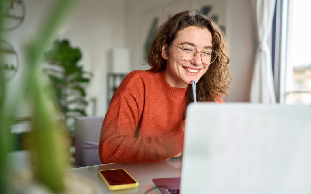 How to Choose Between Online, In-Person, and Hybrid Classes