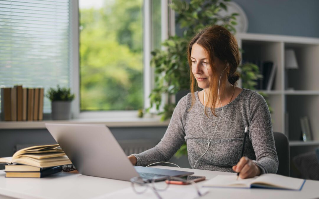 Scholarships for Stay-at-Home Parents Returning to School