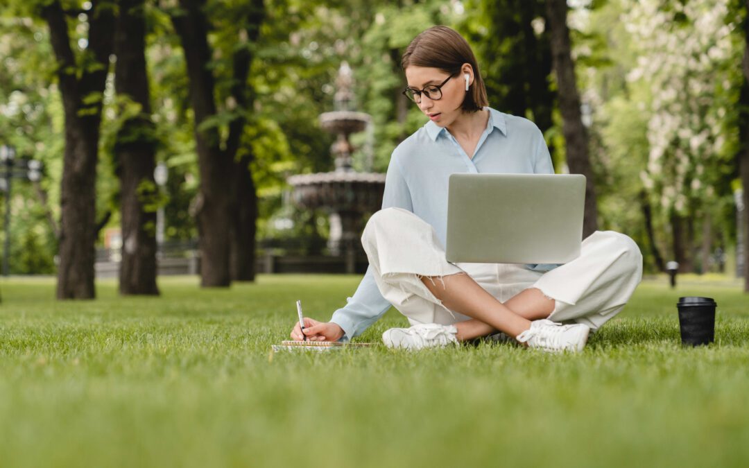 How to Track Scholarship Deadlines Without Missing Opportunities